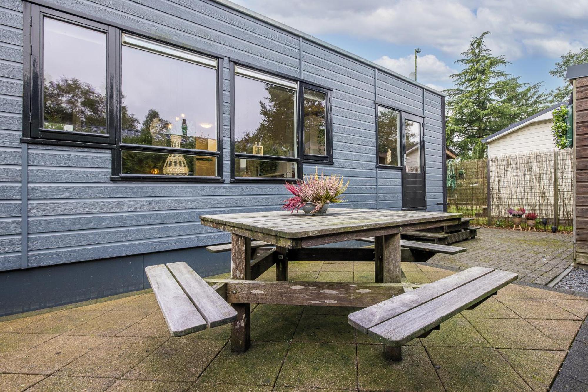 Chalet 'T Veluws Stulpje "Geniet, Ontspan En Droom Even Lekker Weg!" Putten Extérieur photo